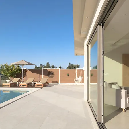 Reflection Villa, Heated Pool & Absolute Seclusion, By Thinkvilla Villa *