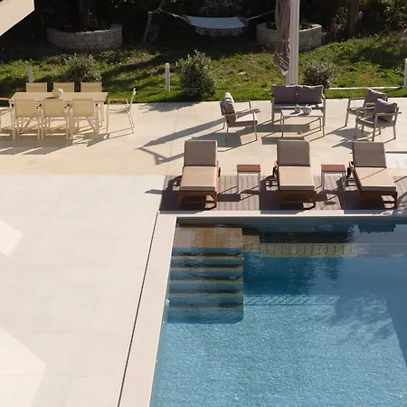 Reflection Villa, Heated Pool & Absolute Seclusion, By Thinkvilla Villa La Canée